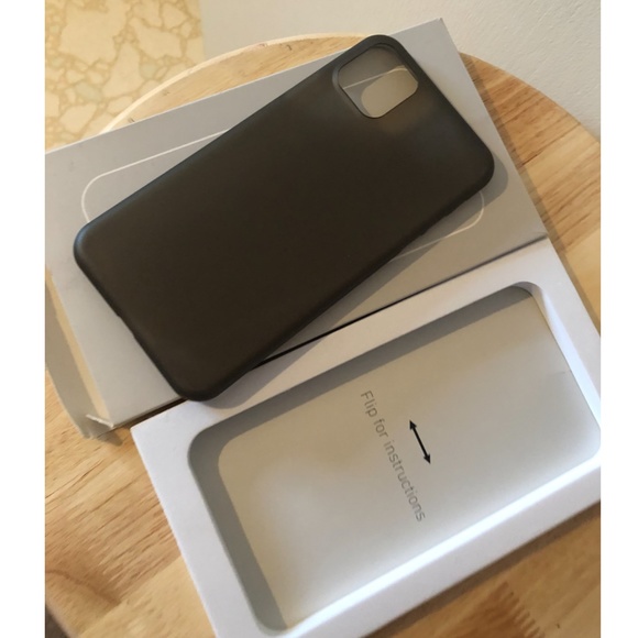 *3for$30* Peel Ultra thin gray iPhone 11 case NWT - Picture 2 of 6
